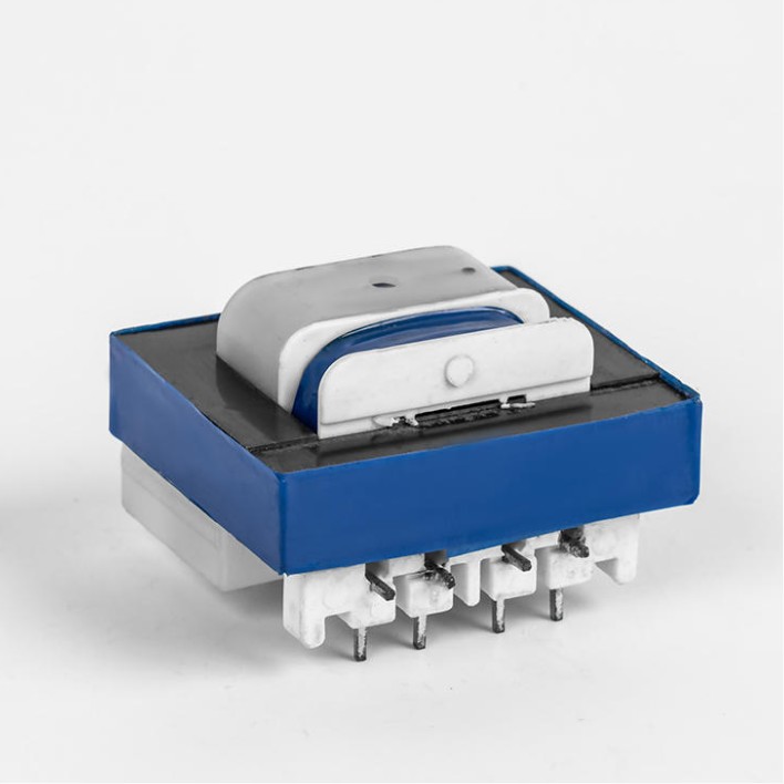 În ce domenii își pot juca transformatorul electronic avantajele de înaltă eficiență, stabilitate și compactitate?