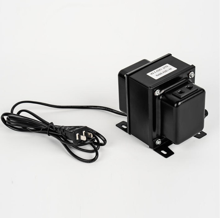 Cum îmbunătățește transformatorul de izolare stabilitatea și aplicabilitatea sistemului prin mecanismul de izolare fizică, suprimarea interferențelor electrice și prevenirea propagării defecțiunilor?
